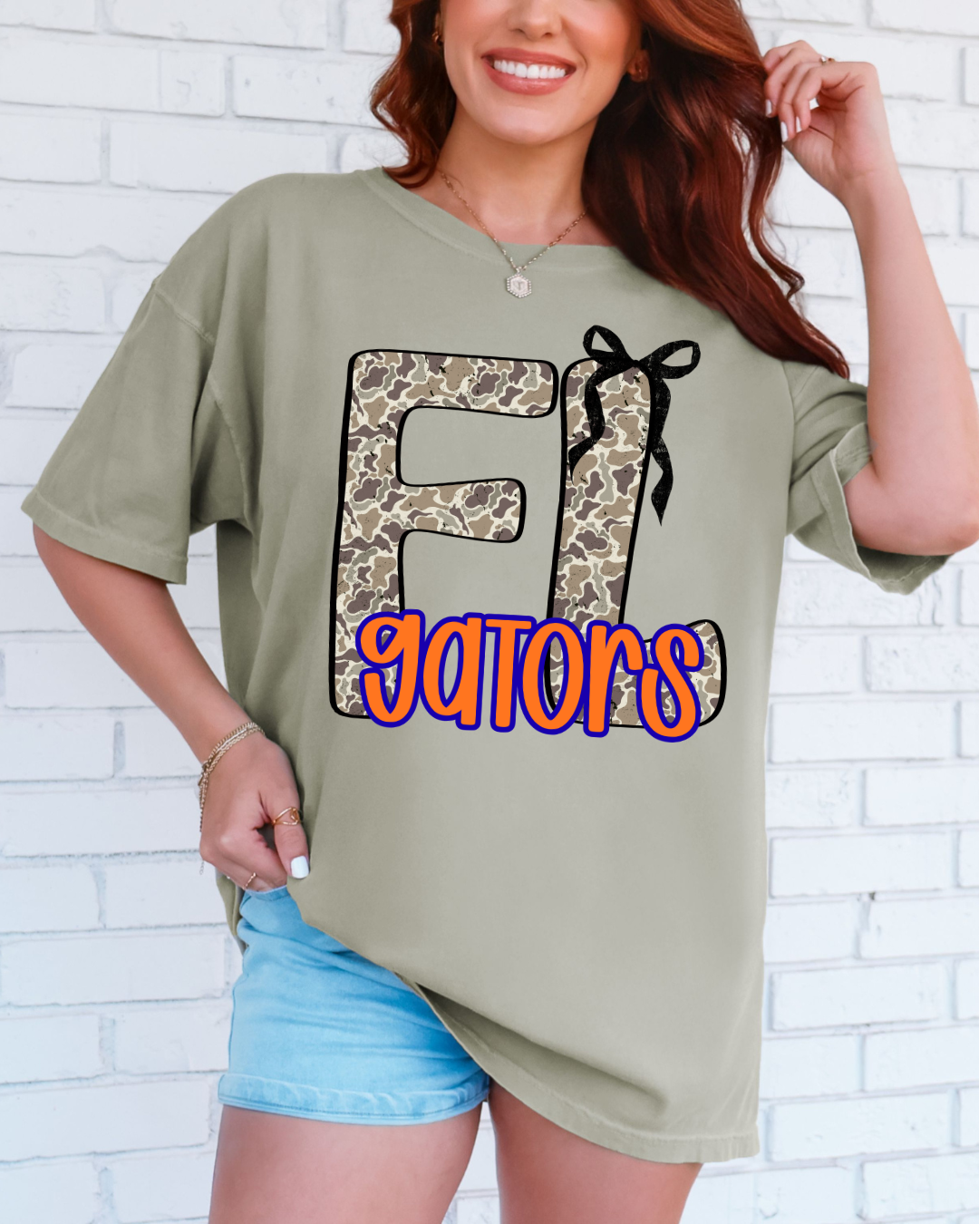 FL Gators Coquette Camo Graphic Tee